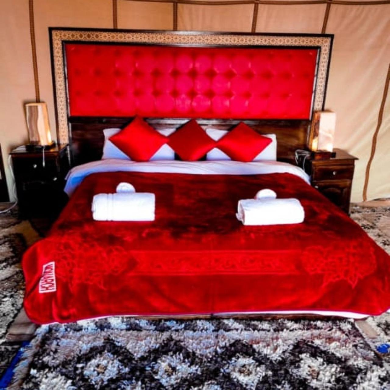 Sahara Luxury Glamping Hotel Merzouga Eksteriør billede